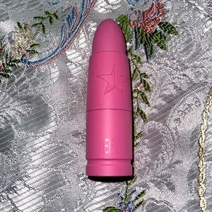 NWOB! Jeffree Star Does It Again! Drill Sargent! Make People Stand At Attention!